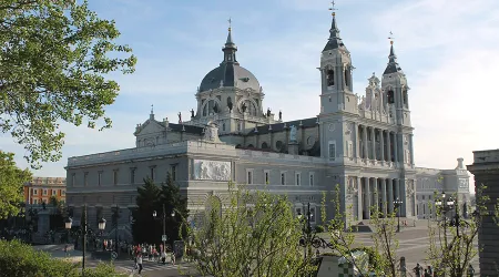 Arquidiócesis Madrid anuncia que Misas públicas volverán desde la próxima semana