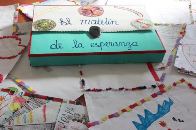 “El maletín de la esperanza”: Regalos de los niños enfermos al Papa en Paraguay