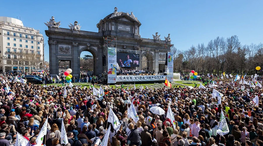 Momento de la manifestación Sí a la vida convocada por el Foro de la Familia. Foto: Foro de la Familia. ?w=200&h=150