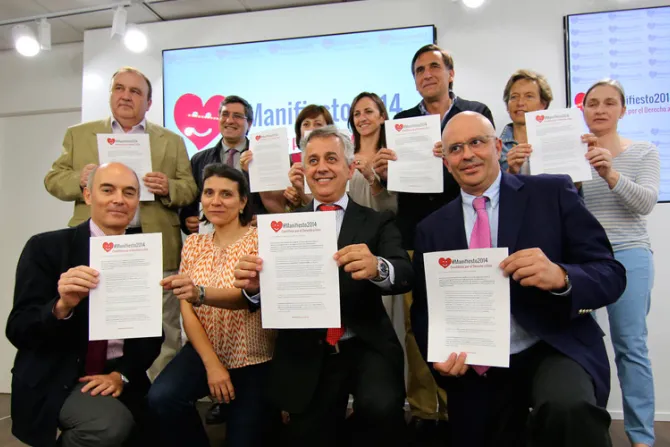 Más de 600 profesionales de la salud firman manifiesto por la vida desde concepción