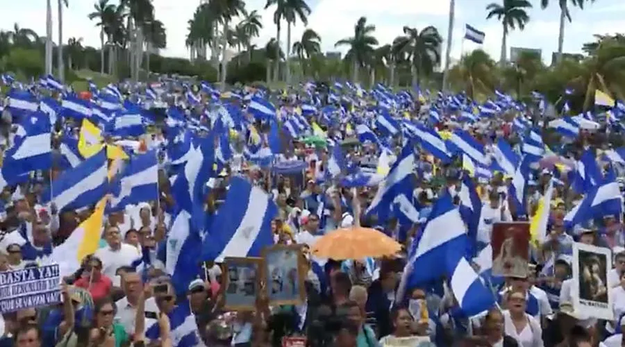 Manifestación en apoyo a los obispos y sacerdotes de Nicaragua. Foto: Captura de video / Canal Católico de Nicaragua.?w=200&h=150