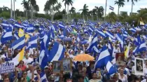 Manifestación en apoyo a los obispos y sacerdotes de Nicaragua. Foto: Captura de video / Canal Católico de Nicaragua.