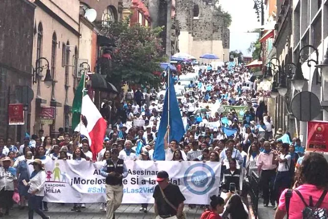 ¿Qué lecciones dejan las multitudinarias marchas por la vida y la familia en México?