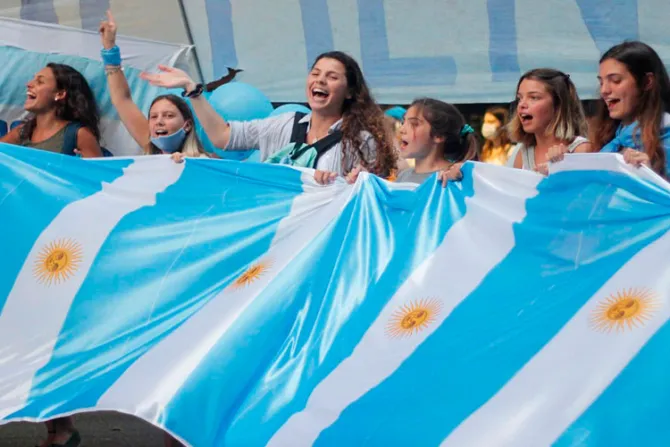 Argentina defenderá en las calles al Niño por Nacer ante la amenaza del aborto