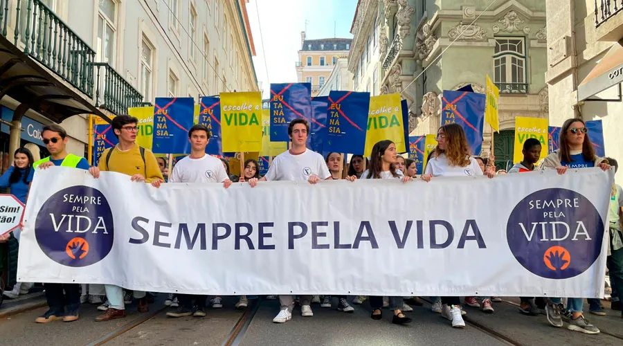 Marcha por la vida en Portugal. Crédito: Facebook Federação Portuguesa pela Vida?w=200&h=150
