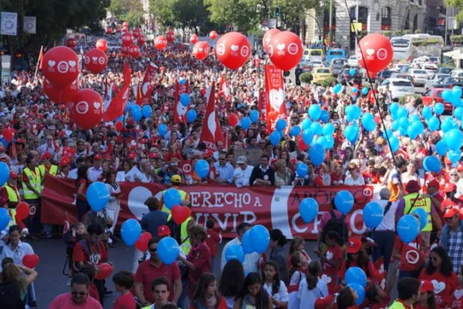 Convocan multitudinaria manifestación provida en rechazo a reforma de ley del aborto en España