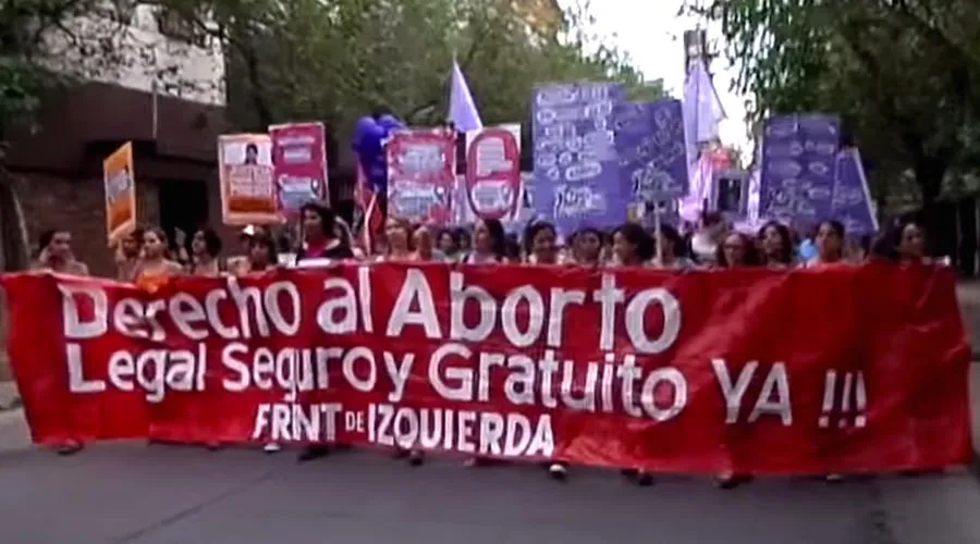 Marcha de "auto-convocadas" en San Juan, Argentina, en 2013. Foto: Captura de YouTube