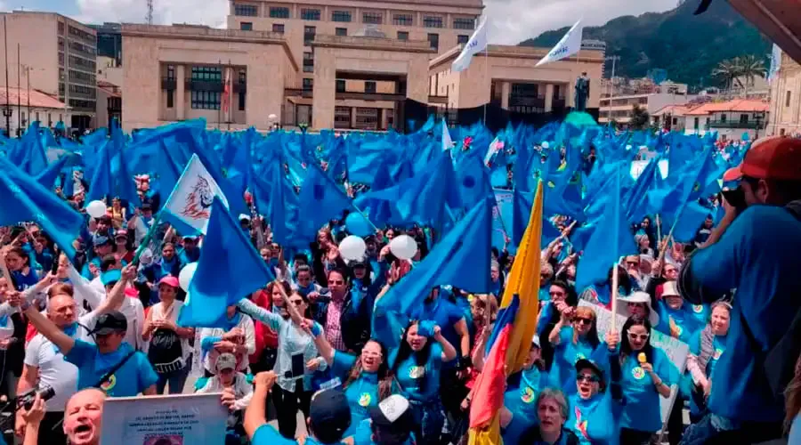 Imagen referencial de una marcha por la vida en Bogotá. Crédito: Unidos por la Vida
