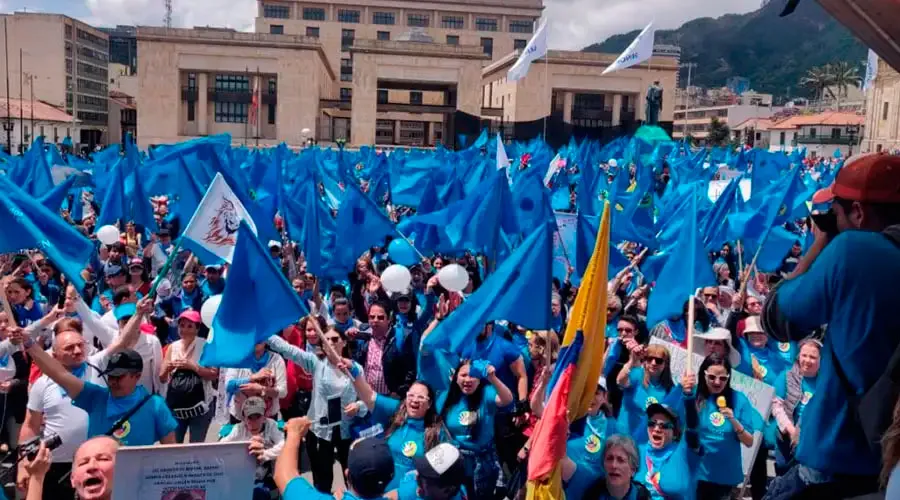 Una marcha provida en Bogotá. Crédito: Unidos por la Vida
