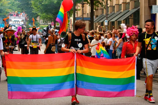 Casi 200 marchas del orgullo gay no se realizarán por coronavirus