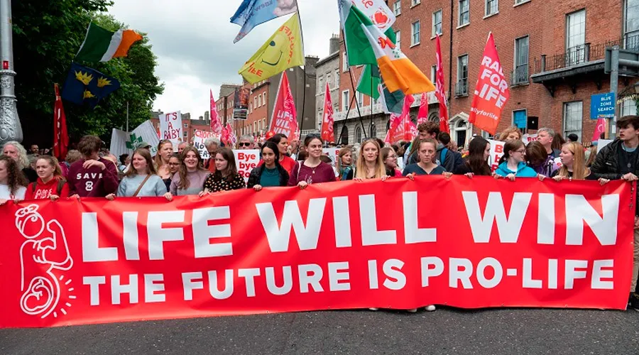 Marcha por la Vida en Irlanda, 2 de julio de 2022. Crédito: Rally for Life?w=200&h=150
