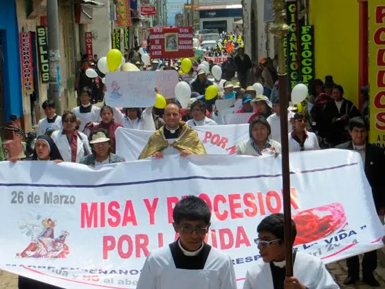 Marcha por la Vida en Ayaviri. Foto: Prelatura de Ayaviri?w=200&h=150