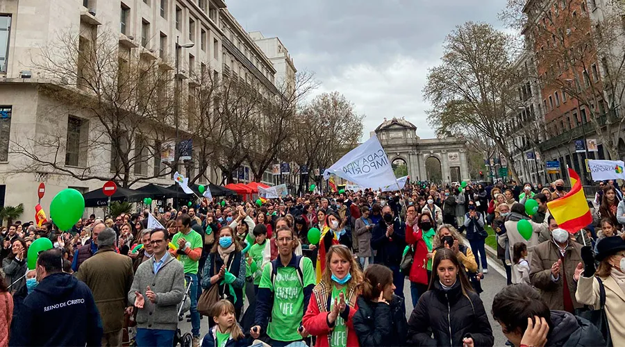 Marcha por la Vida del domingo 27 de marzo en Madrid (España). Crédito: Cortesía de NEOS