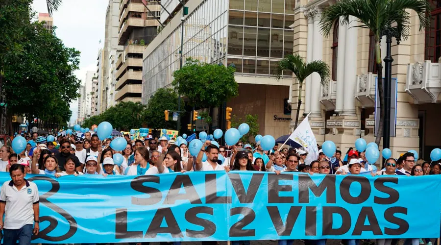 La gran marcha por la vida este 16 de marzo en Guayaquil, Ecuador. Foto: Arquidiócesis de Guayaquil