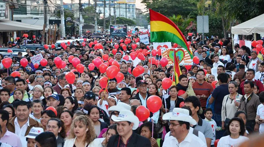 Marcha 2016 en Bolivia / Foto: Facebook Plataforma por la Vida y la Familia