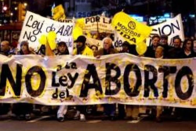 Uruguay: Diputados aprueban despenalización del aborto