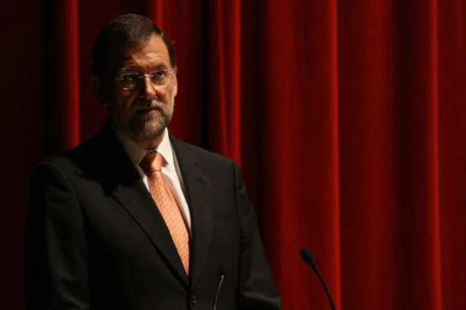 Gobierno de España contra no nacidos: Retiran definitivamente reforma del aborto