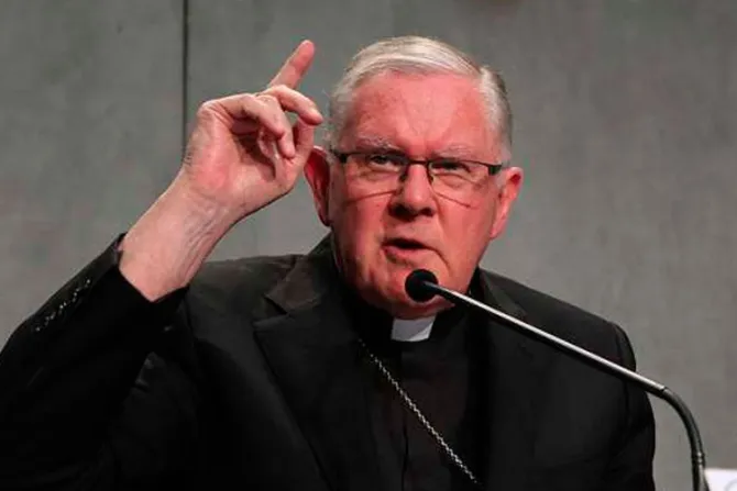 Arzobispo australiano enfrenta investigación por manejo de denuncias de abuso