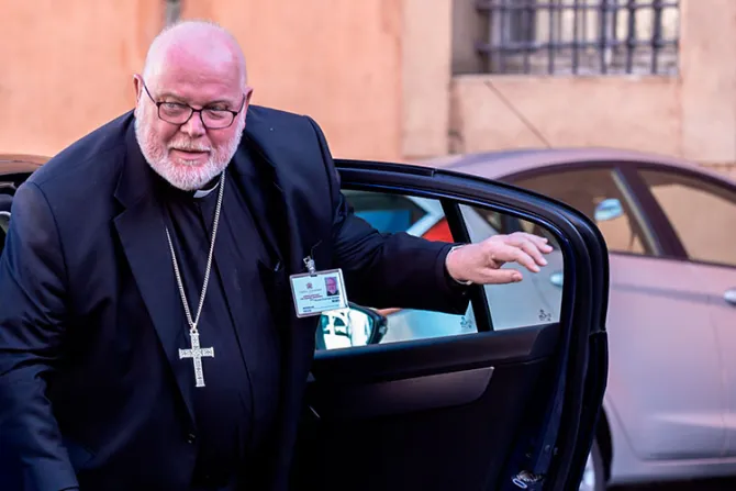 Cardenal renuncia a condecoración del gobierno alemán tras críticas de víctimas de abusos