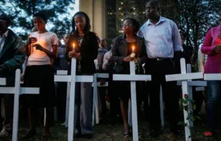 Deudos de las víctimas de la masacre en Kenia / Foto: Twitter BBCMundo 