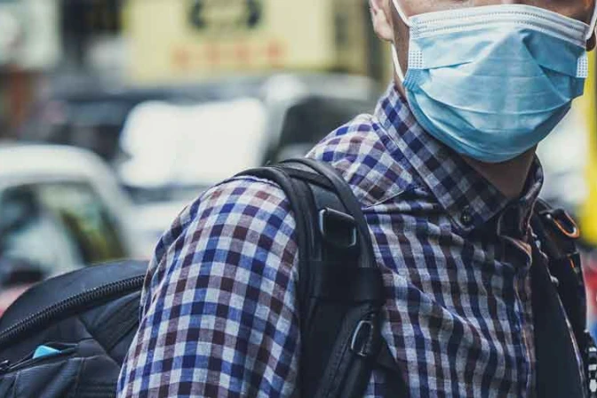 Coronavirus: La Iglesia debe servir al hermano aún a riesgo de contagio, dice Arzobispo