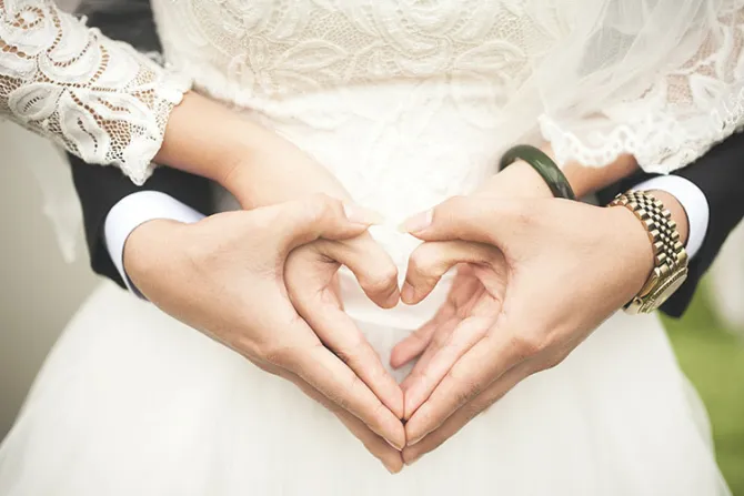 ¿El secreto para 22 años de feliz matrimonio? Embajador en el Vaticano lo comparte