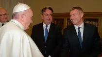 El Papa Francisco recibe a Matteo Bruni (2019) / Crédito: Vatican Media