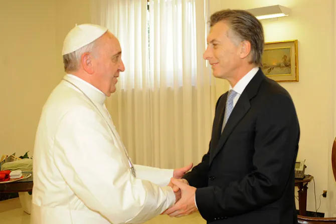 Con una carta a Macri el Papa Francisco anima reconciliación en Argentina