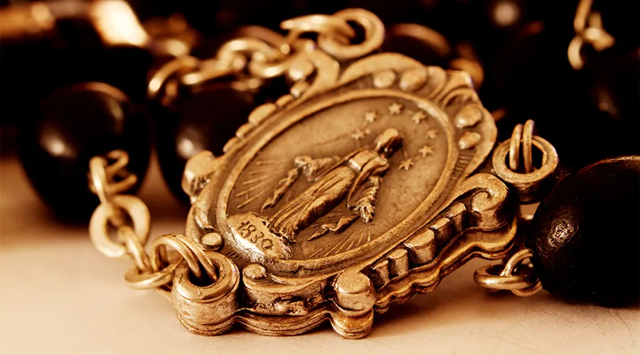 Medalla Milagrosa (sacramental) / Foto: Flickr de Dome Poon (CC-BY-NC-ND-2.0)