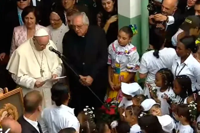 TEXTO y VIDEO: Saludo del Papa en la Casa Familia San José en Medellín