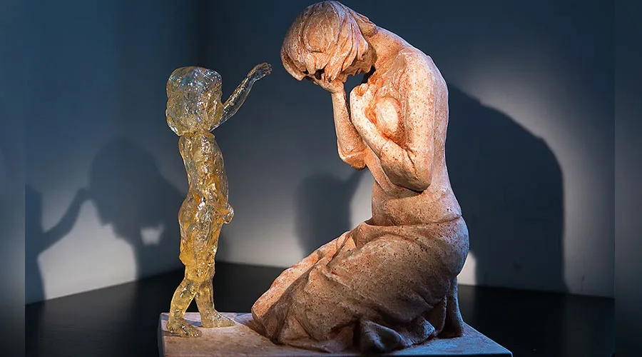 Memorial para el niño no nacido, del escultor eslovaco Martin Hudacek. Foto: Daniel Ibáñez / ACI Prensa.