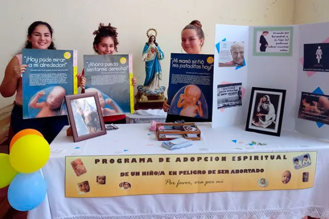 Proyecto promueve la adopción espiritual de niño no nacidos en peligro de aborto