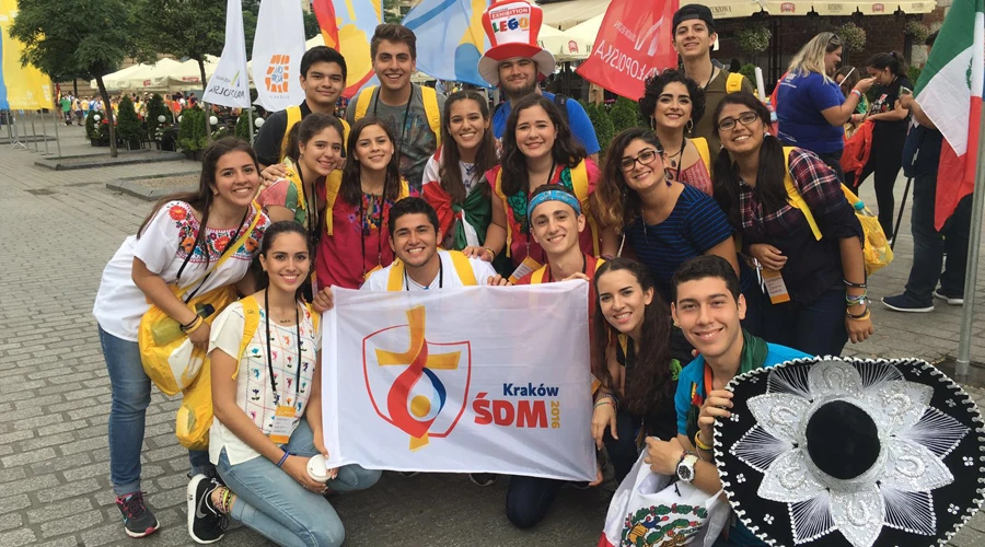 Un grupo de jóvenes mexicanos en la JMJ de Cracovia. Foto: Álvaro de Juana?w=200&h=150