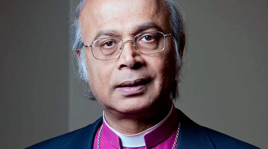 Ex obispo anglicano comparte su proceso de conversión al catolicismo