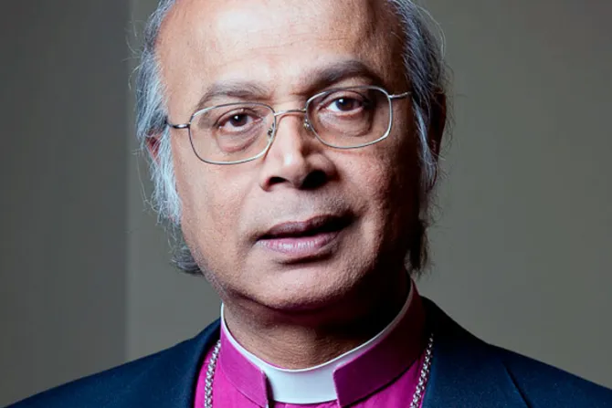 Ex obispo anglicano comparte su proceso de conversión al catolicismo