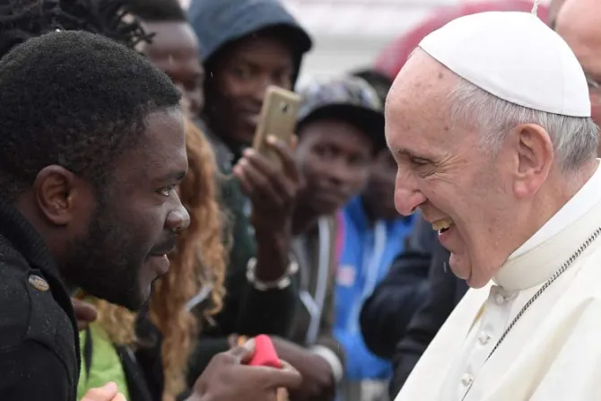 El Papa pide responder a las migraciones a través de la doctrina social de la Iglesia 