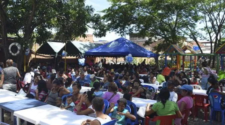 Cumple un año iniciativa de Iglesia en Colombia para ayudar migrantes venezolanos