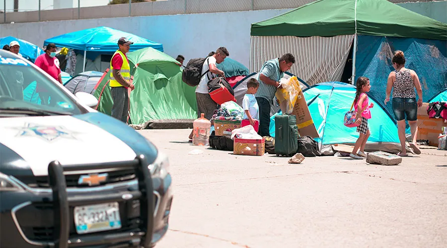 Obligar a solicitantes de asilo a quedarse en México “profundizará sufrimiento”, advierten