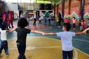 ¿Cómo ayuda la Iglesia a los niños migrantes en la frontera entre Venezuela y Colombia?