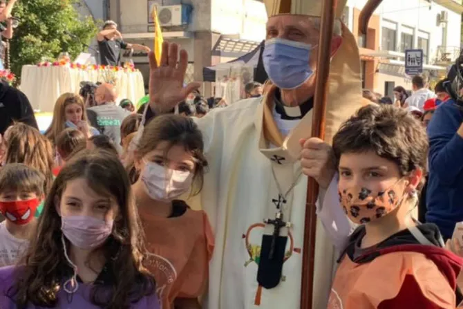 La misión de San José es cuidar a los niños como hizo con Jesús, recuerda Cardenal