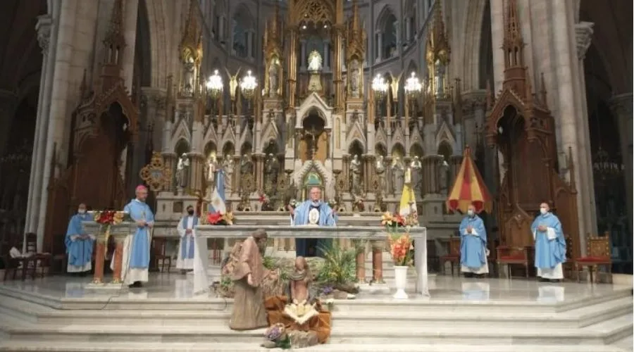 Misa en Santuario de Nuestra Señora de Lourdes, este 26 de diciembre. Crédito: AICA.