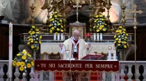 Papa Francisco celebra Misa Domingo de Misericordia. Crédito: Vatican Media