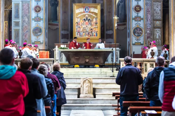 Italia fija la fecha para volver a celebrar Misas con la presencia de fieles