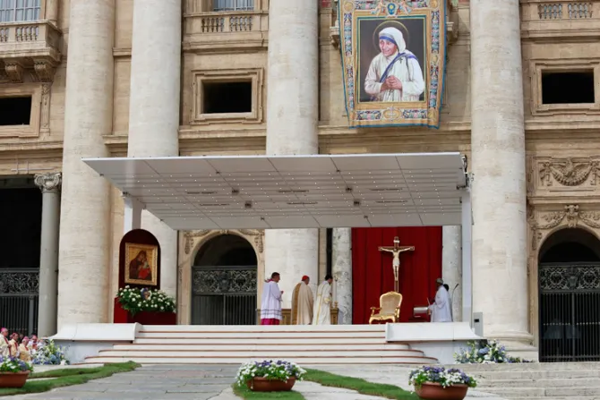 Misa acción de gracias: Santa Teresa de Calcuta nunca se inclinó ante poderosos ni modas 