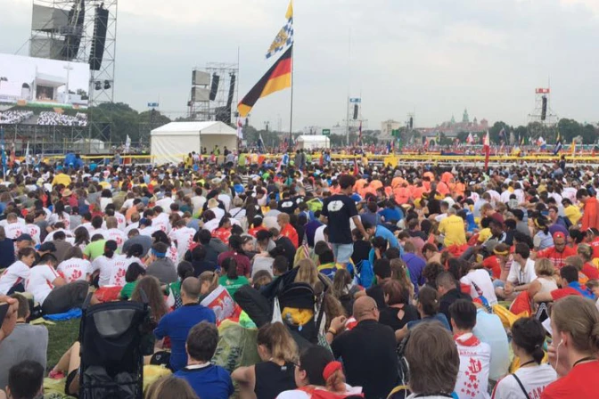 VIDEOS: Dedican Misa inaugural de JMJ 2016 a sacerdote asesinado por ISIS en Francia