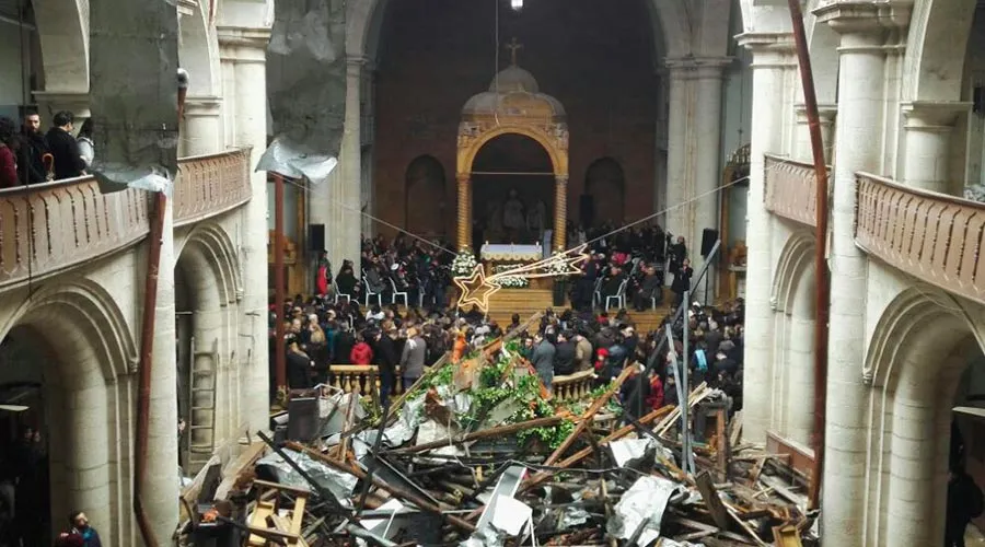Misa de Navidad en Catedral de San Elías en Alepo (Siria) / Foto: Alexandre Goodarzy (SOS Chrétiens D´Orient)?w=200&h=150