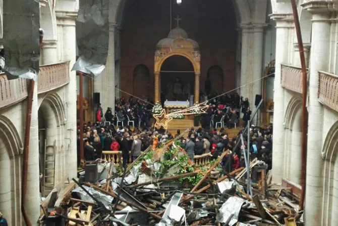 VIDEO: Católicos de Alepo celebran Misa de Navidad en catedral destruida por la guerra