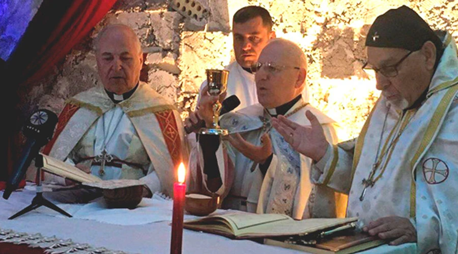 Mons. Louis Sako celebra la Misa de Navidad en Mosul / Foto: Saint-adday.com?w=200&h=150