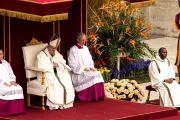 El Papa muestra su cercanía a las víctimas del atentado terrorista de Sri Lanka