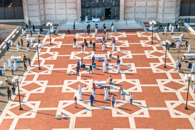 Arquidiócesis celebra 12 Misas simultaneas junto a Misioneras de la Caridad